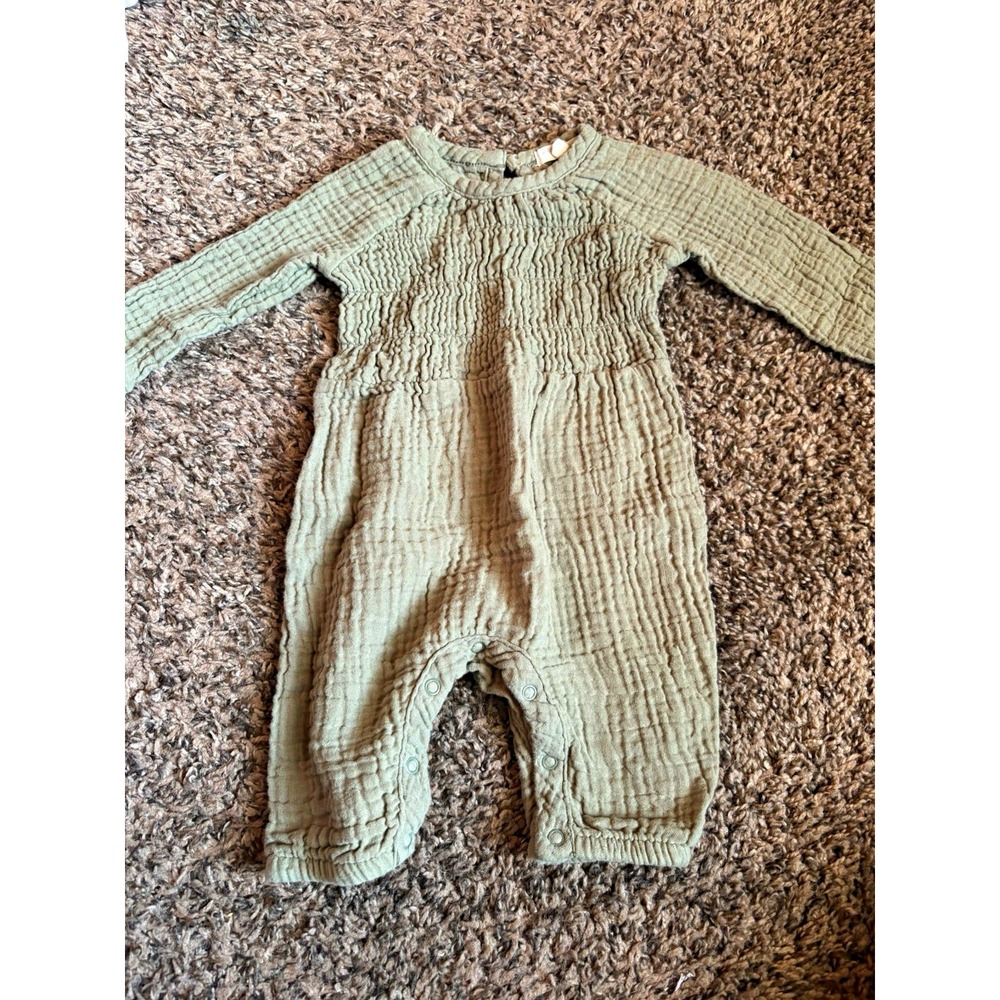 Grayson Collective 0-3M Green Cotton Gauze Long Sleeve Button Romper One-Piece